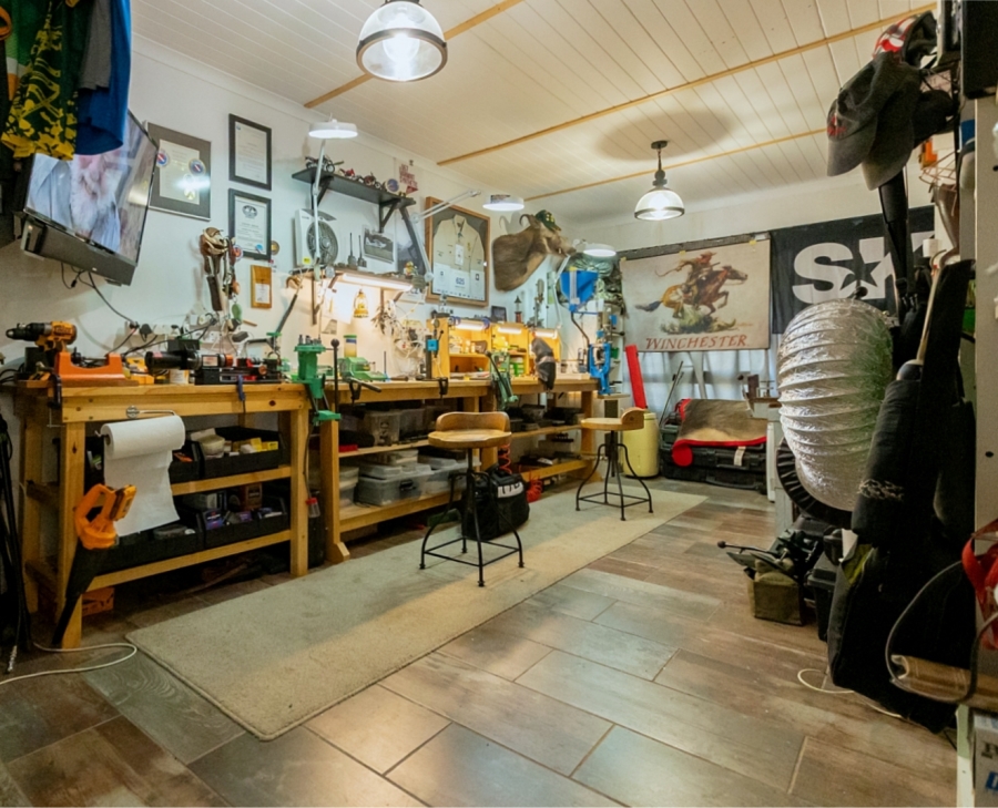5 Bedroom Property for Sale in Duyker Eiland Western Cape